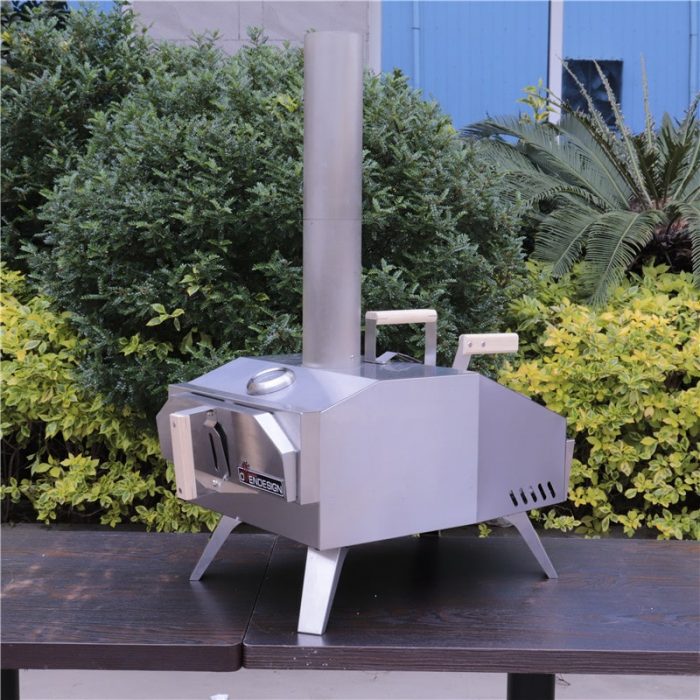 Outdoor portable wood fire pizza oven