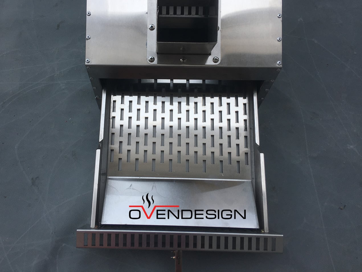 Portable Wood-Fired Outdoor Pizza Oven Rear Heating 6 Portable Wood-Fired Outdoor Pizza Oven Rear Heating