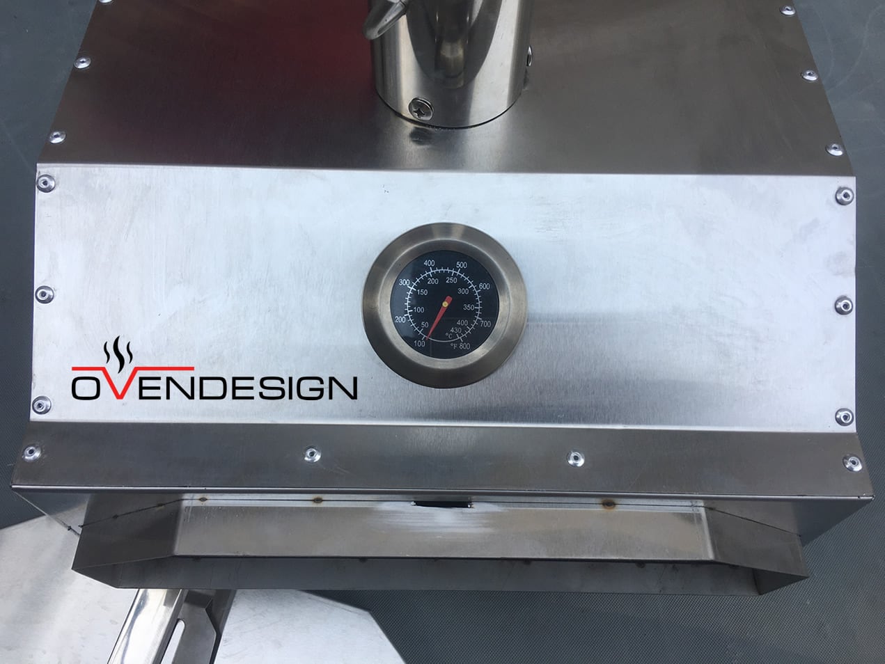 Portable Wood-Fired Outdoor Pizza Oven Rear Heating 3 Portable Wood-Fired Outdoor Pizza Oven Rear Heating