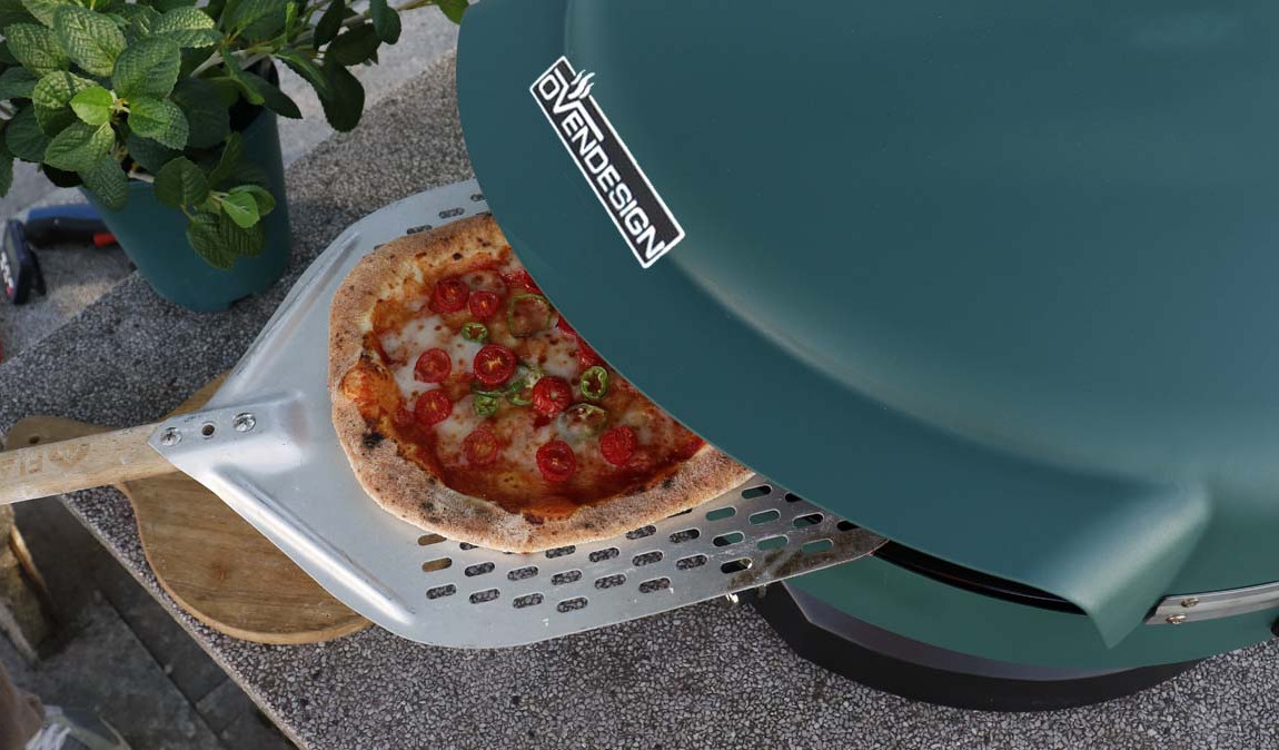 cubs cap pizza oven (12) cubs cap pizza oven (12)